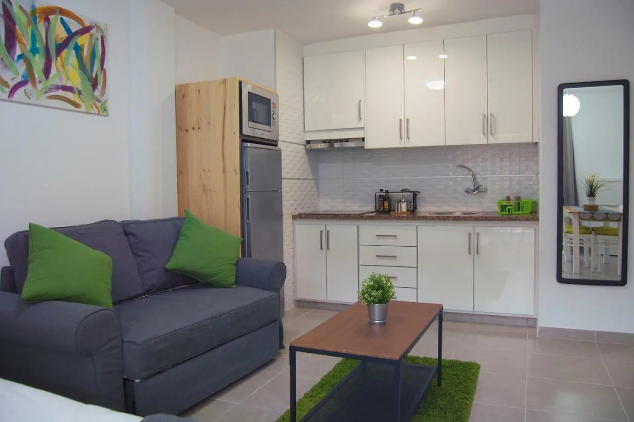 푸에르토 드 라 크루즈 Centrico Apartamento Con Balcon Cerca De La Playa 아파트  푸에르토 드 라 크루즈